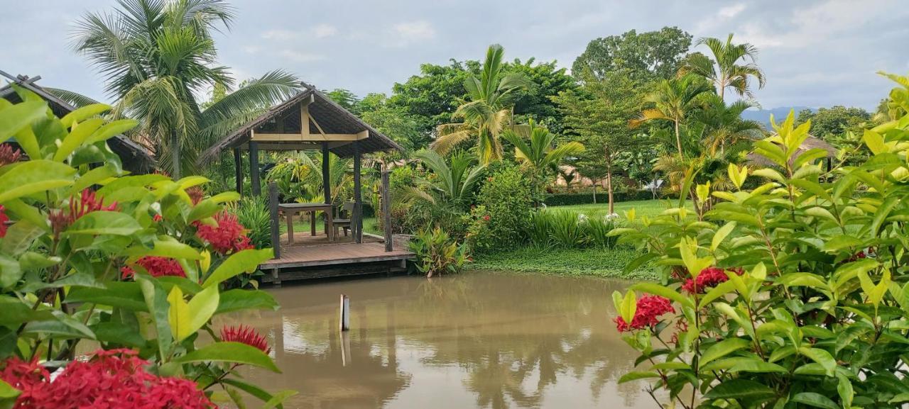 Le Cocotier Hotel Ban Cho Lae Exterior photo